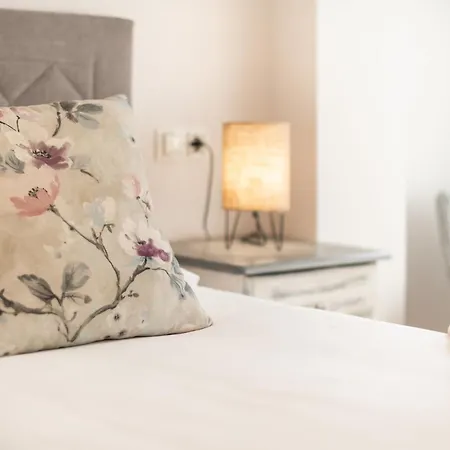 Espumeru, En Vut-183-as Appartement