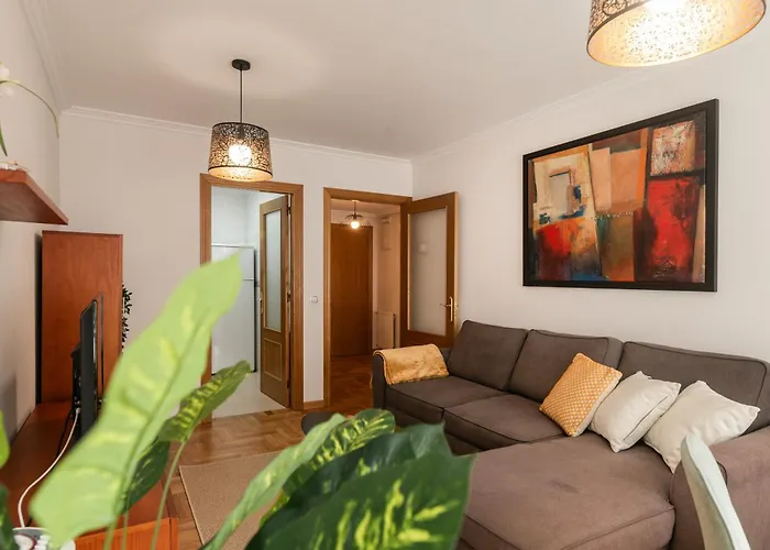 Espumeru, En Vut-183-as Apartment *